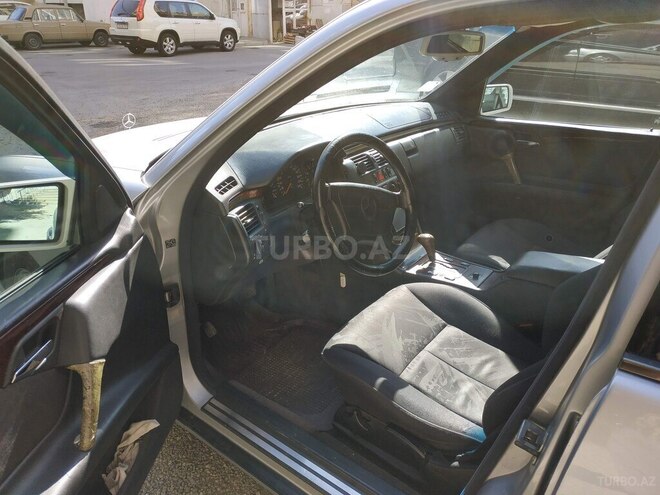 Mercedes E 230 1995, 370,000 km - 2.3 л - Bakı