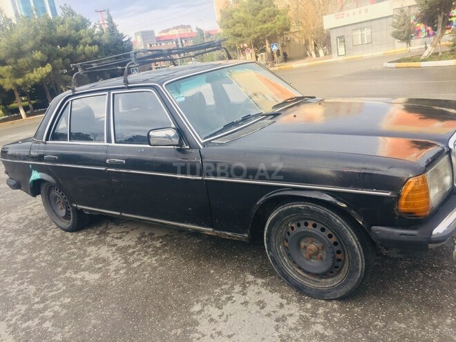 Mercedes  1985, 224,041 km - 3.0 l - Sumqayıt