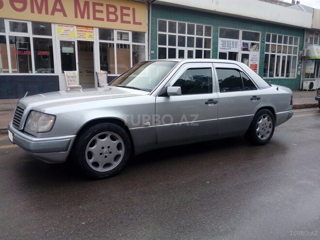 Mercedes E 230 1992, 430,000 km - 2.3 l - Sumqayıt
