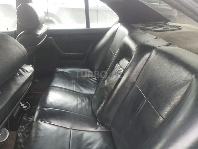 BMW 520 1991, 320,000 km - 2.0 l - Bakı