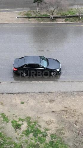 Mercedes E 200 2010, 256,000 km - 2.0 l - Sumqayıt