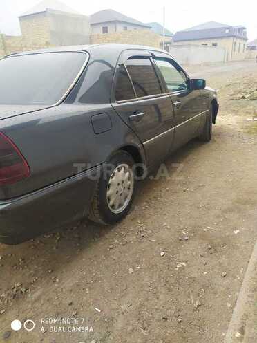 Mercedes C 180 1994, 352,399 km - 1.8 l - Samux