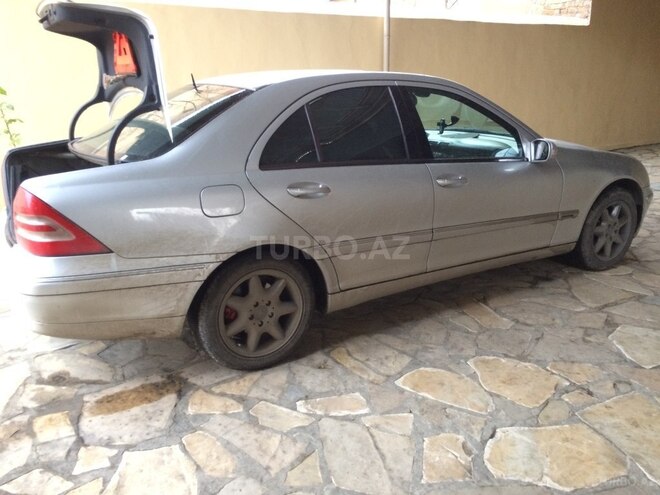 Mercedes C 200 2000, 434,000 km - 2.0 l - Ağstafa