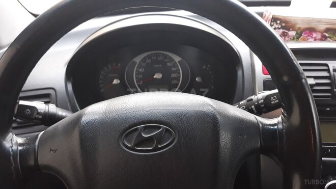 Hyundai Tucson 2008, 240,000 km - 2.0 l - Bakı