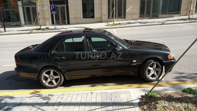 Mercedes C 180 1998, 240,000 km - 1.8 l - Bakı