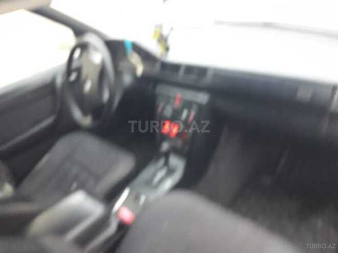 Mercedes E 200 1994, 293,850 km - 2.0 л - Şirvan