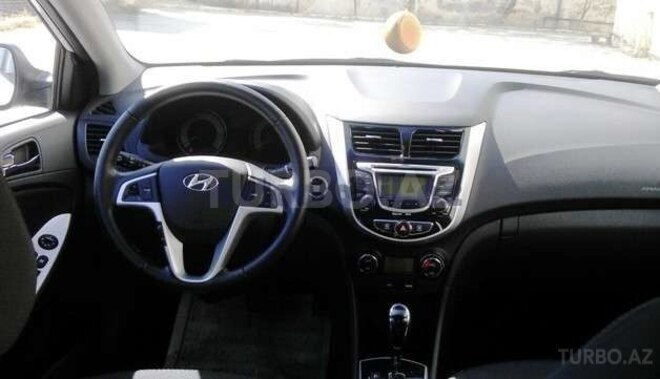 Hyundai Accent 2011, 130,000 km - 1.6 l - Sumqayıt
