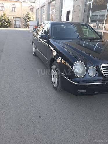 Mercedes E 240 2000, 293,000 km - 2.4 l - Bakı