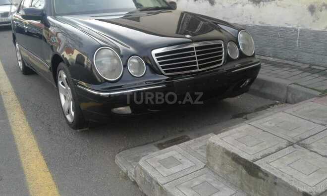 Mercedes E 240 2000, 293,000 km - 2.4 l - Bakı