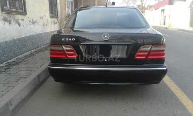 Mercedes E 240 2000, 293,000 km - 2.4 l - Bakı