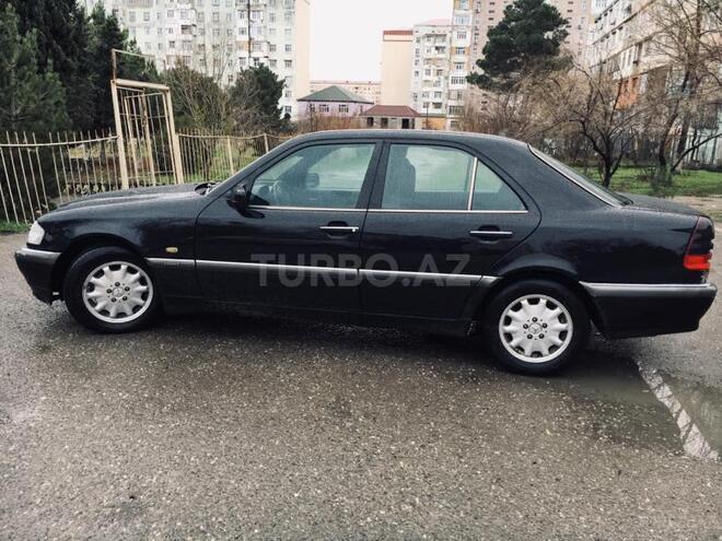Mercedes C 240 2000, 295,000 km - 2.4 l - Sumqayıt