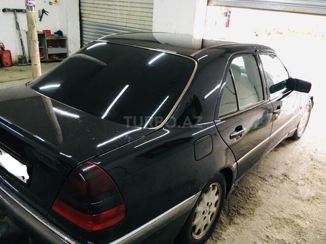 Mercedes C 240 2000, 295,000 km - 2.4 l - Sumqayıt