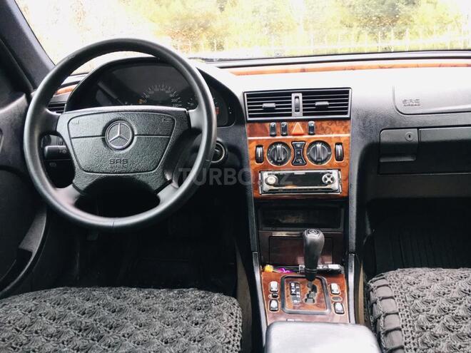 Mercedes C 240 2000, 295,000 km - 2.4 l - Sumqayıt