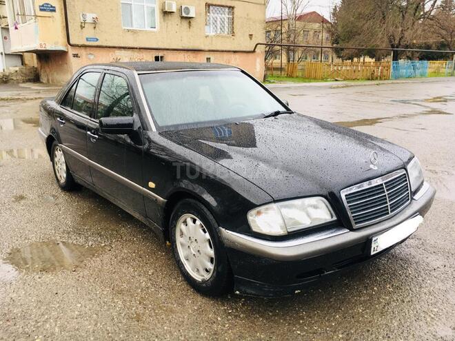 Mercedes C 240 2000, 295,000 km - 2.4 l - Sumqayıt