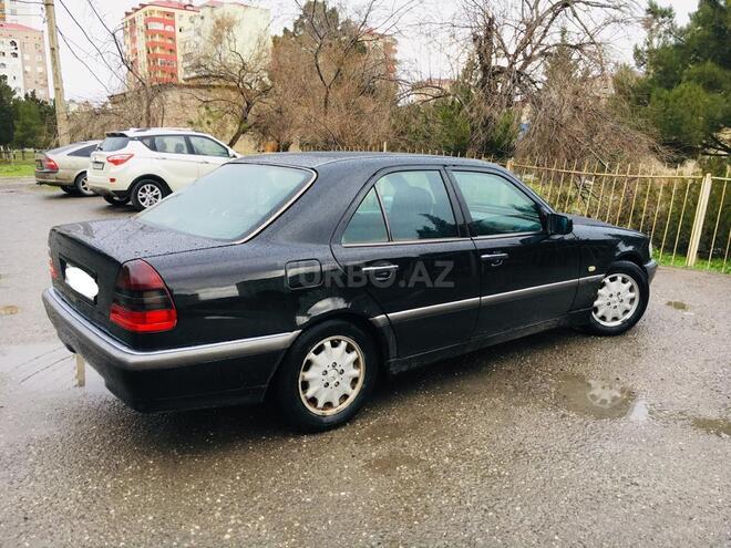 Mercedes C 240 2000, 295,000 km - 2.4 l - Sumqayıt