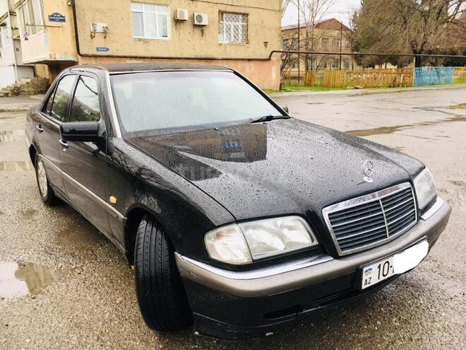 Mercedes C 240 2000, 295,000 km - 2.4 l - Sumqayıt