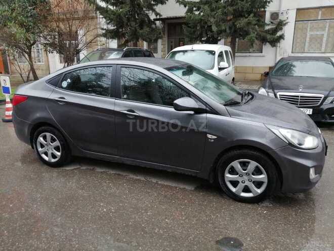 Hyundai Accent 2011, 172,000 km - 1.6 l - Bakı