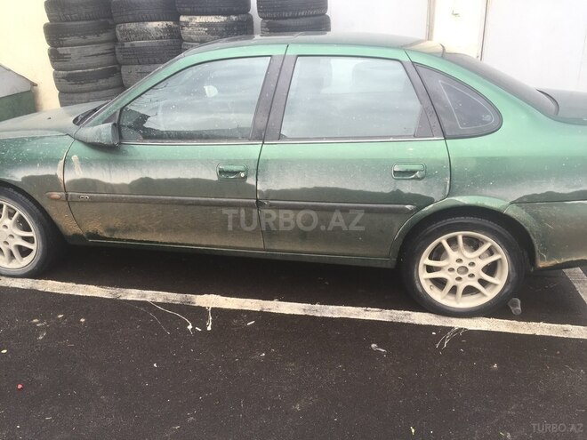Opel Vectra 1996, 100 km - 2.0 л - Bakı