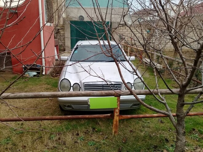 Mercedes E 250 1996, 380,200 km - 0.3 l - Bakı