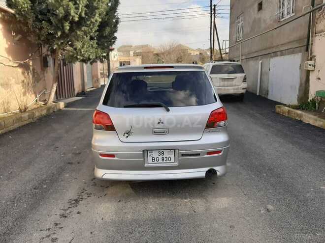 Mitsubishi Airtrek 2001, 230,000 km - 2.0 л - Bakı