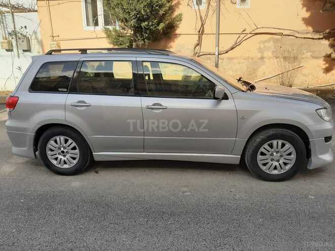 Mitsubishi Airtrek 2001, 230,000 km - 2.0 л - Bakı