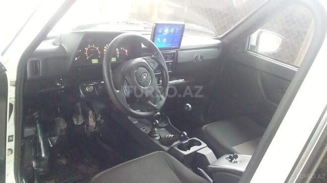 LADA (VAZ) Niva 2019, 9,000 km - 1.7 l - Şirvan