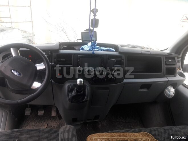 Ford Transit 2006, 211,000 km - 2.2 l - Xaçmaz