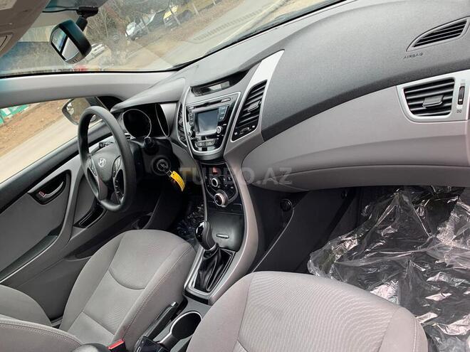 Hyundai Elantra 2015, 50,000 km - 1.8 л - Bakı