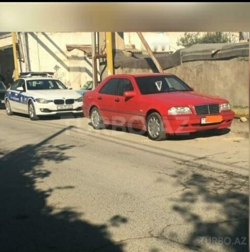 Mercedes C 180 1998, 220,000 km - 0.2 l - Bakı