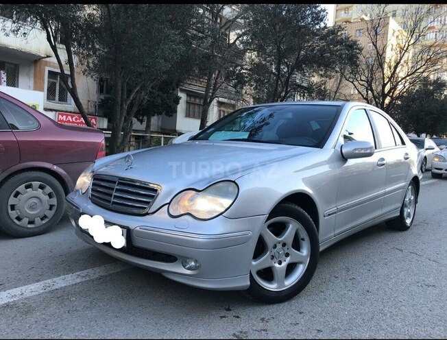 Mercedes C 200 2001, 160,000 km - 2.0 l - Bakı