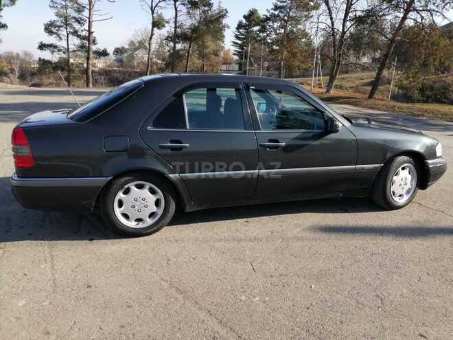Mercedes C 220 1994, 565,000 km - 2.2 l - Quba