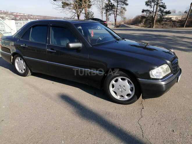 Mercedes C 220 1994, 565,000 km - 2.2 l - Quba
