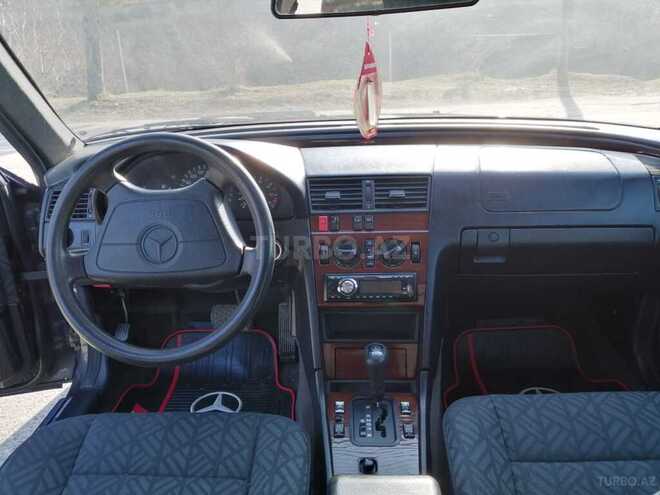 Mercedes C 220 1994, 565,000 km - 2.2 l - Quba