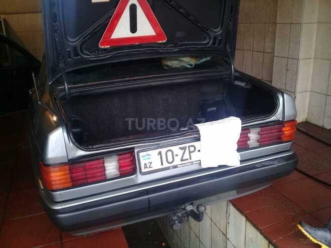 Mercedes 190 1992, 38,000 km - 1.8 l - Masallı