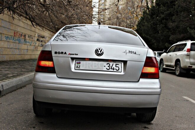 Volkswagen Bora 2000, 225,000 km - 2.3 l - Bakı