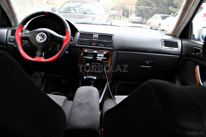 Volkswagen Bora 2000, 225,000 km - 2.3 l - Bakı