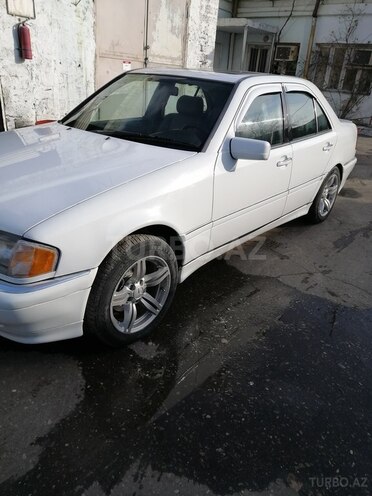 Mercedes C 220 1994, 300,000 km - 2.2 l - Bakı