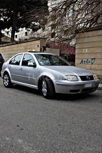 Volkswagen Bora 2000, 225,000 km - 2.3 l - Bakı