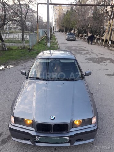 BMW 320 1993, 306,205 km - 2.0 l - Sumqayıt
