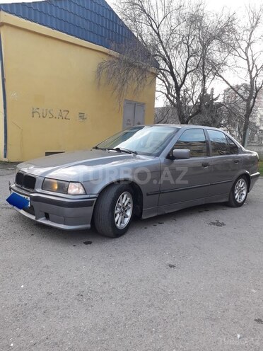 BMW 320 1993, 306,205 km - 2.0 l - Sumqayıt