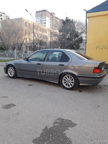 BMW 320 1993, 306,205 km - 2.0 l - Sumqayıt