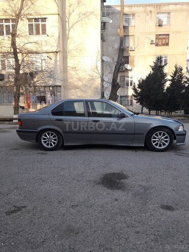 BMW 320 1993, 306,205 km - 2.0 l - Sumqayıt