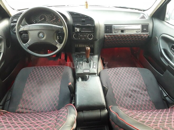 BMW 320 1993, 306,205 km - 2.0 l - Sumqayıt