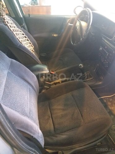 Opel Vectra 1999, 400,000 km - 1.6 l - Gəncə