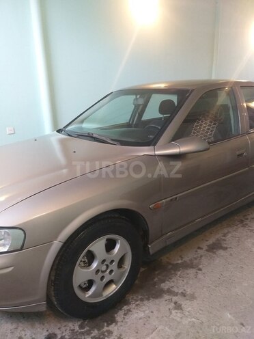Opel Vectra 1999, 400,000 km - 1.6 l - Gəncə