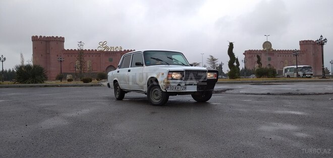 LADA (VAZ) 2107 1985, 100,000 km - 1.6 l - Gəncə