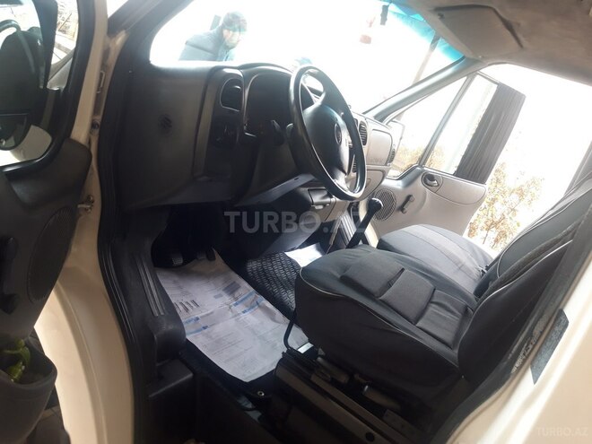 Ford Transit 2005, 256,323 km - 2.4 л - Samux
