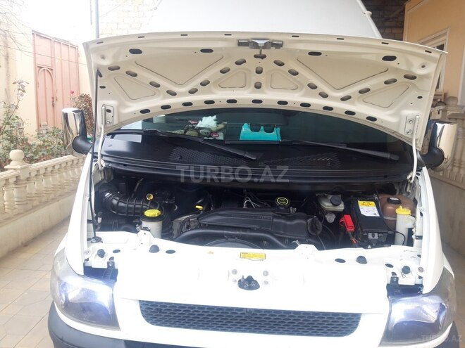 Ford Transit 2005, 256,323 km - 2.4 л - Samux