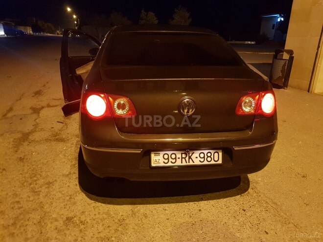 Volkswagen Passat 2006, 240,000 km - 0.2 l - Bakı