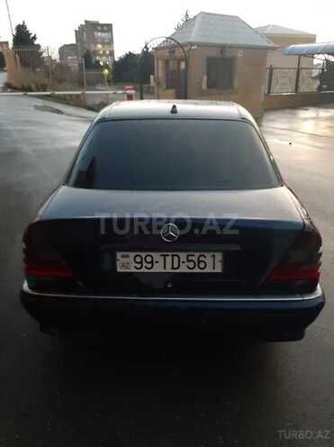 Mercedes C 200 1999, 256,547 km - 2.0 l - Bakı